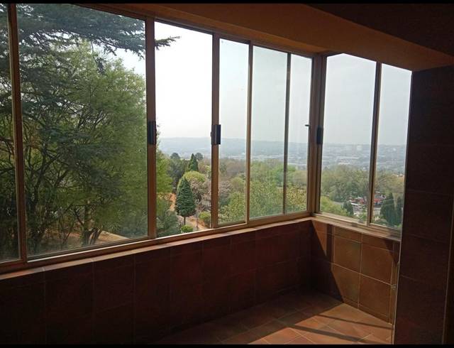 1 BEDROOM APARTMENT FOR SALE IN CYRILDENE